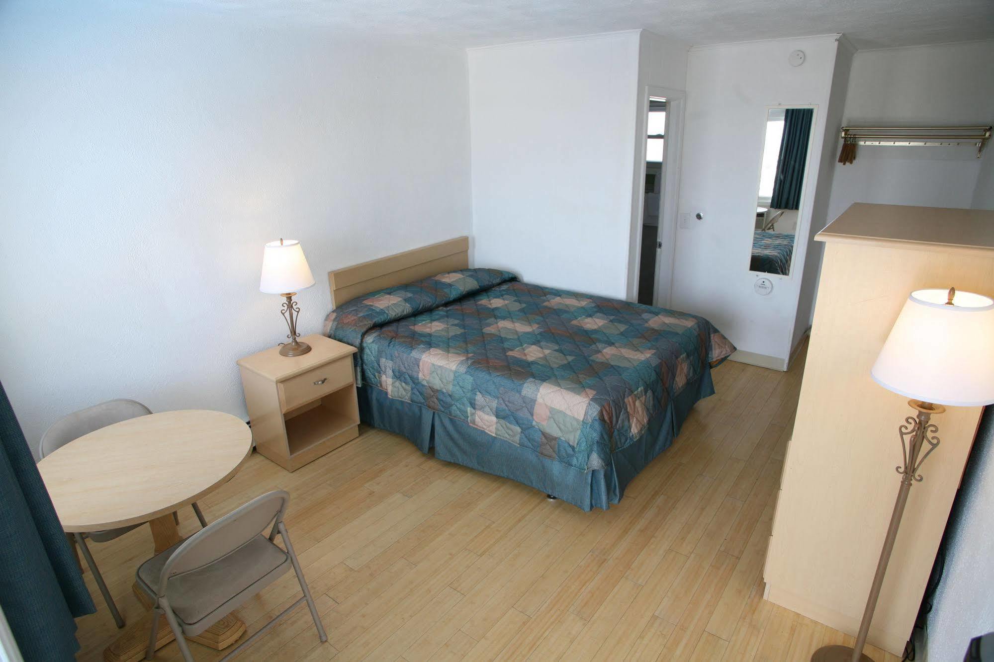 سيسايد الطبيعية Luna Mar Motel المظهر الخارجي الصورة
